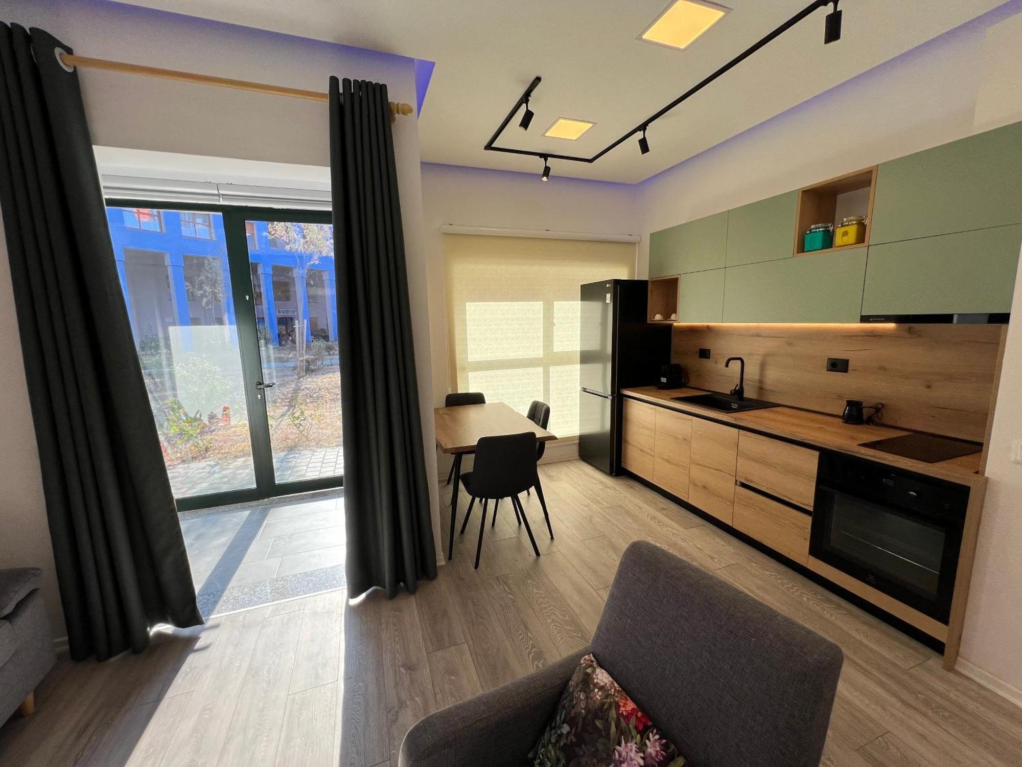 Sunflower Apartment ติรานา ภายนอก รูปภาพ